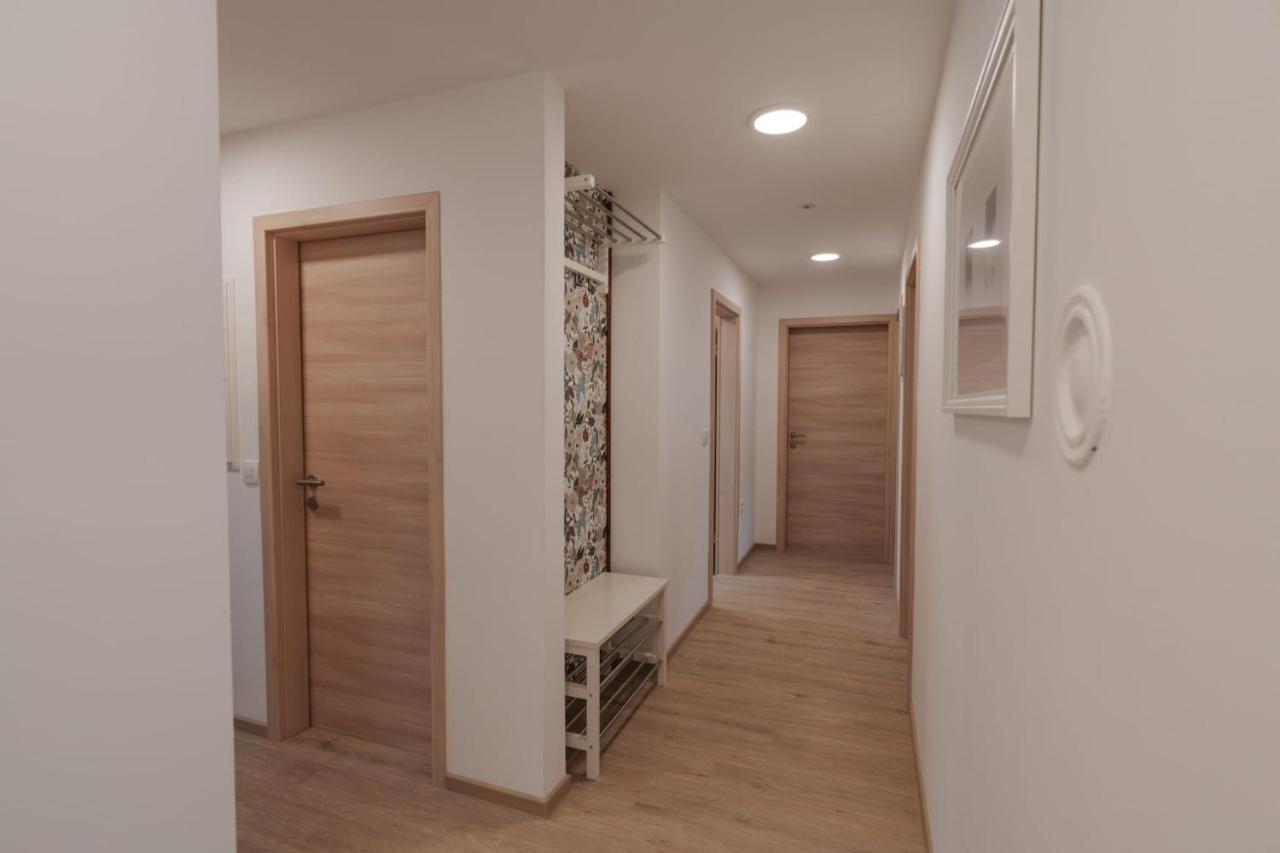 Apartma Lamberger Zirovnica Exterior foto