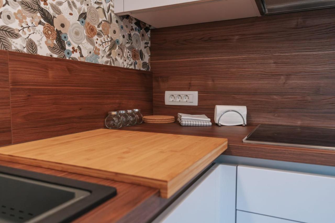 Apartma Lamberger Zirovnica Exterior foto