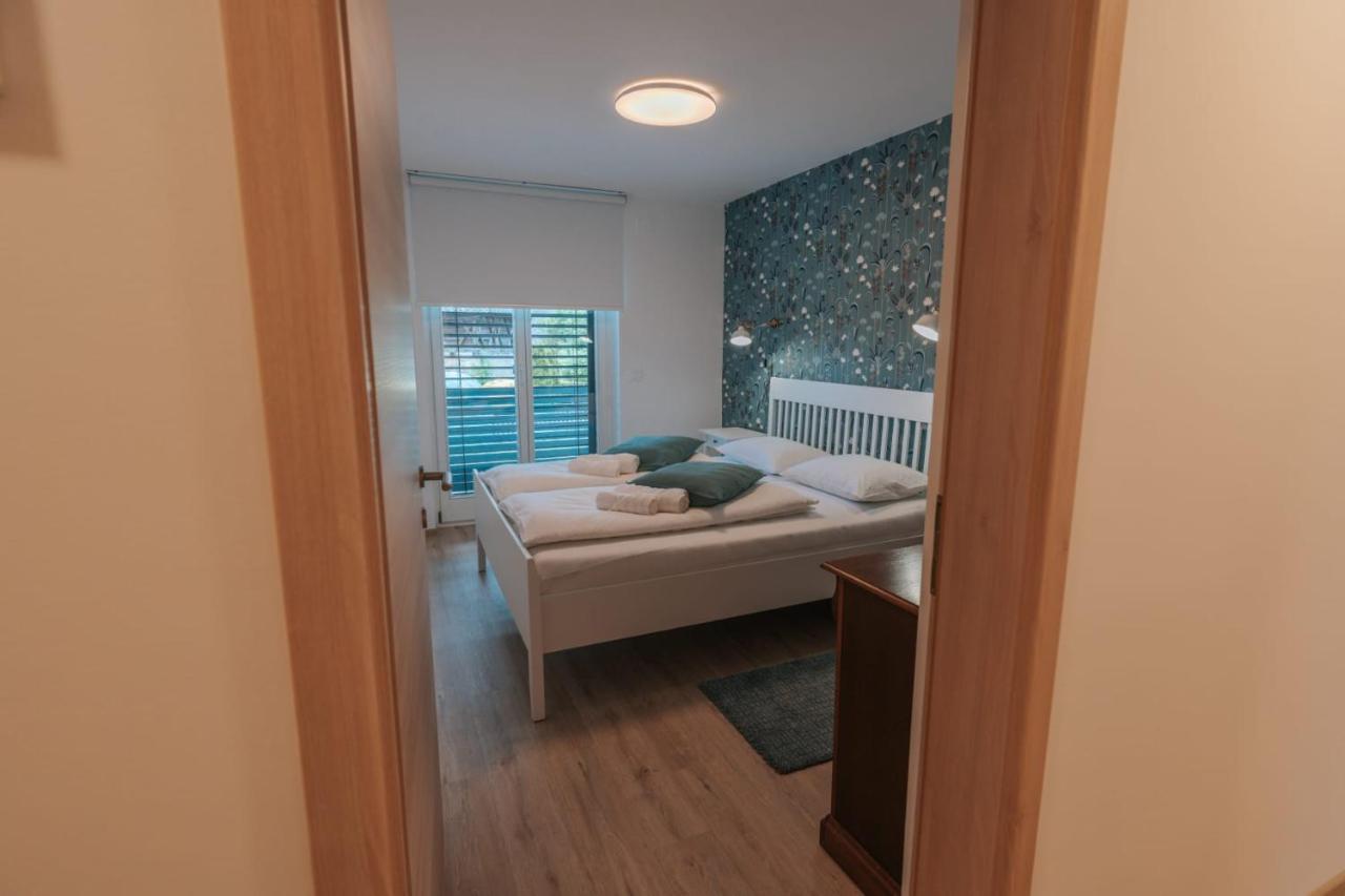 Apartma Lamberger Zirovnica Exterior foto